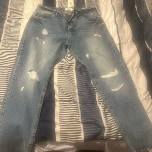Charlotte Russe Blue Distressed Straight Leg women’s Jeans